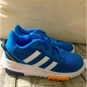 Adidas shoes for boys size 9k